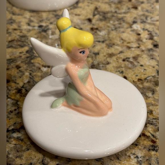 NWOT Disney Rae Dunn Mug Tinker Bell with Figurine Cover Lid - Picture 3 of 5